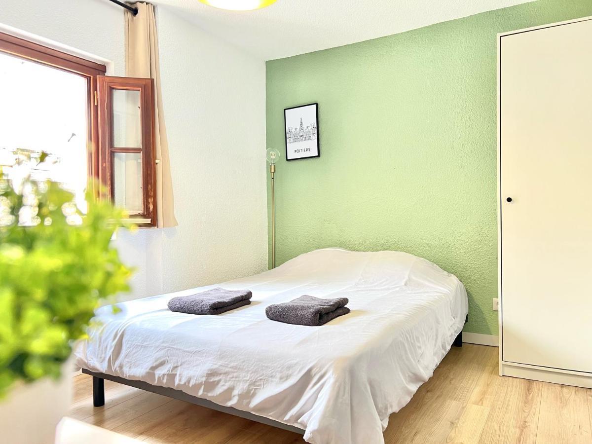 Le Descartes, à 50m de la gare Fibre/TV connecté Apartamento Poitiers Exterior foto